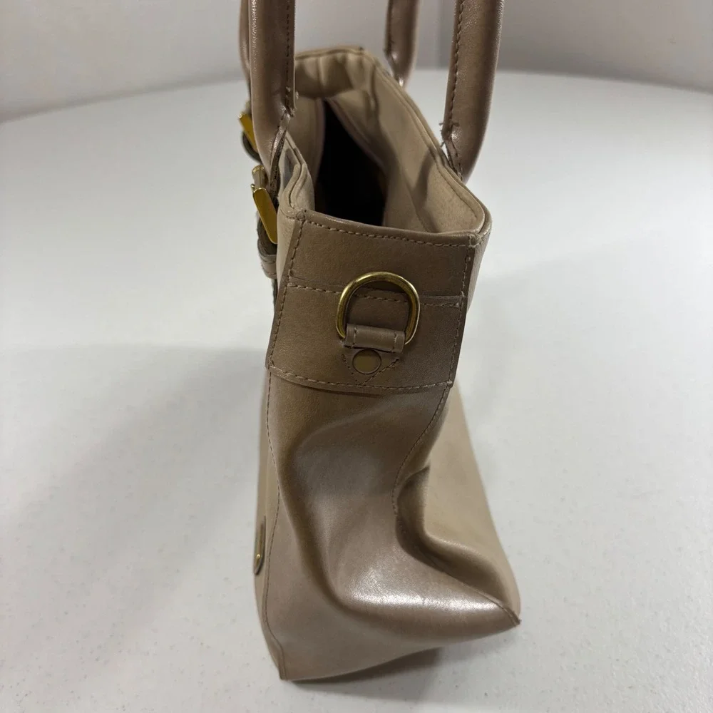 Liz Claiborne Tan Taupe Satchel Handbag Two Tone Gold Hardware Tote Bag
